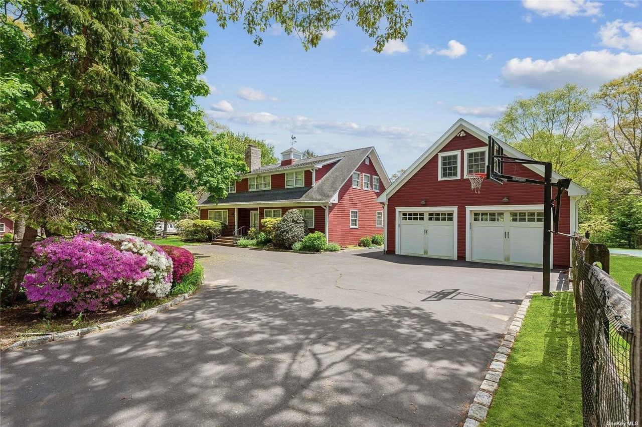 1800 Westphalia Rd - Photo 4 of 33