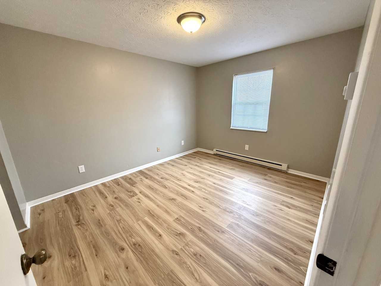 1155 Kentucky 3057 - C1 #C1 - Photo 7 of 9