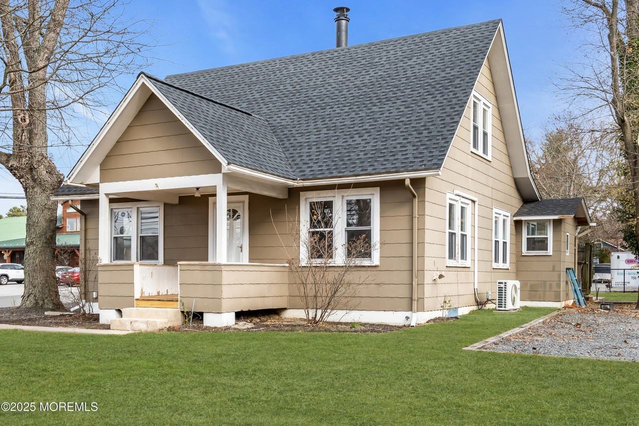 2061 Route 9 - Photo 6 of 35