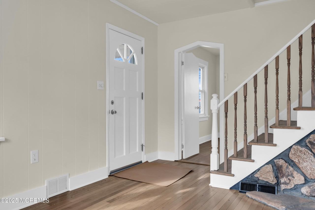 2061 Route 9 - Photo 7 of 35