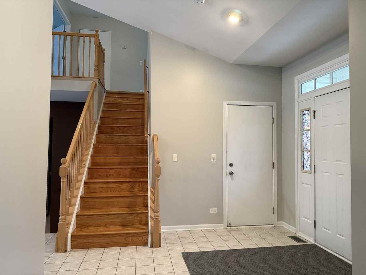 11717 S Derby Ln - Photo 3 of 24