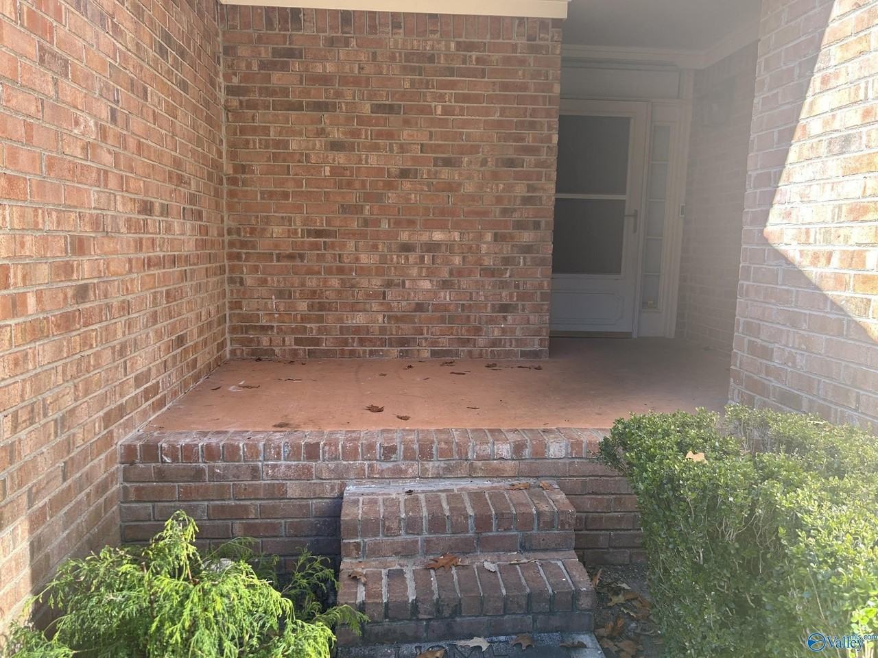 2012 Fairway Hills Dr #2012 - Photo 2 of 50