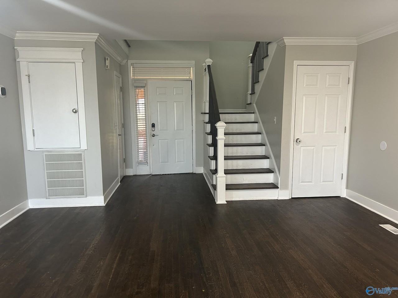 2012 Fairway Hills Dr #2012 - Photo 6 of 50