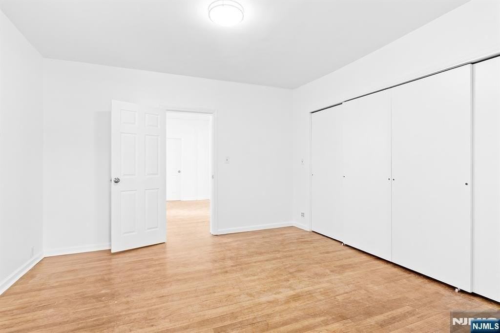 17 Bogert St - Photo 7 of 17