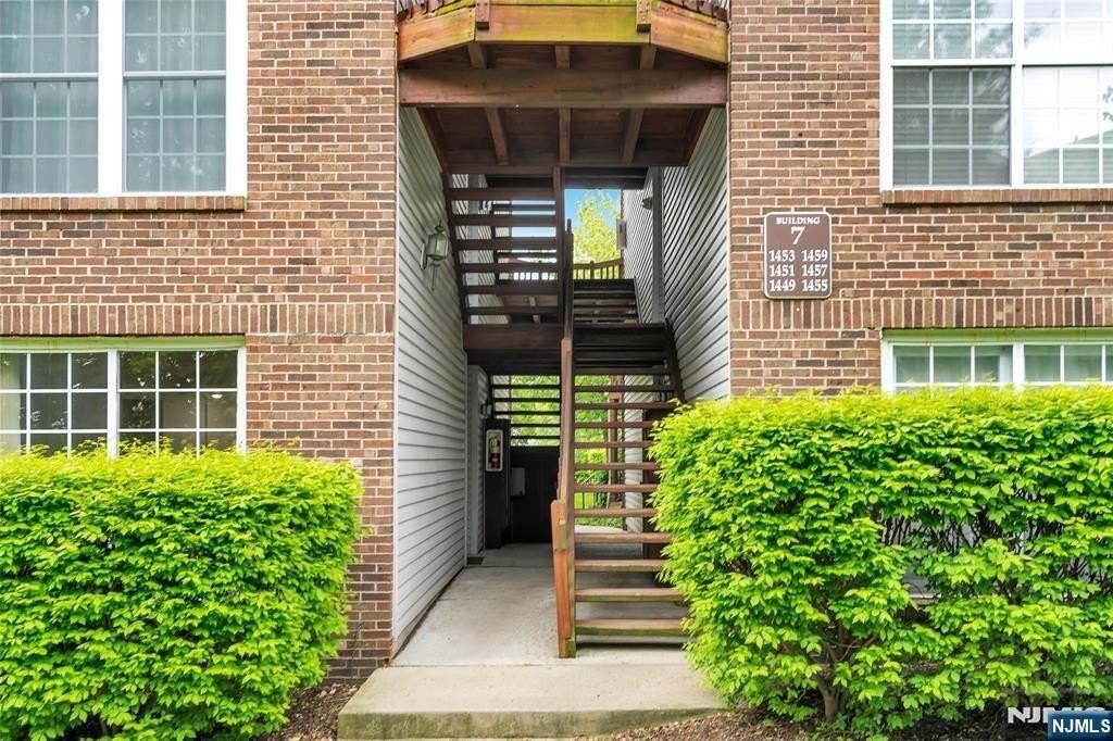 1449 Teresa Dr - Photo 2 of 29