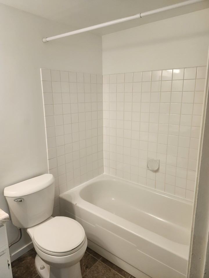 3607 118 Avenue NW #101 - Photo 4 of 21