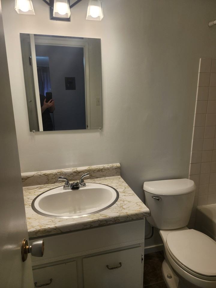 3607 118 Avenue NW #101 - Photo 5 of 21