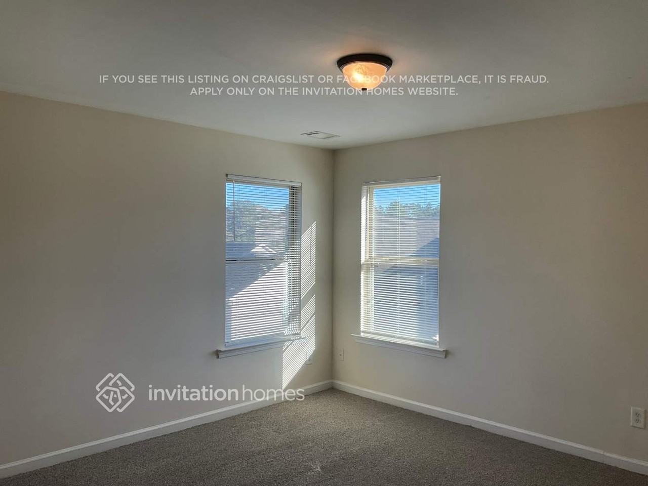 440 Village Broad St - Photo 6 of 10