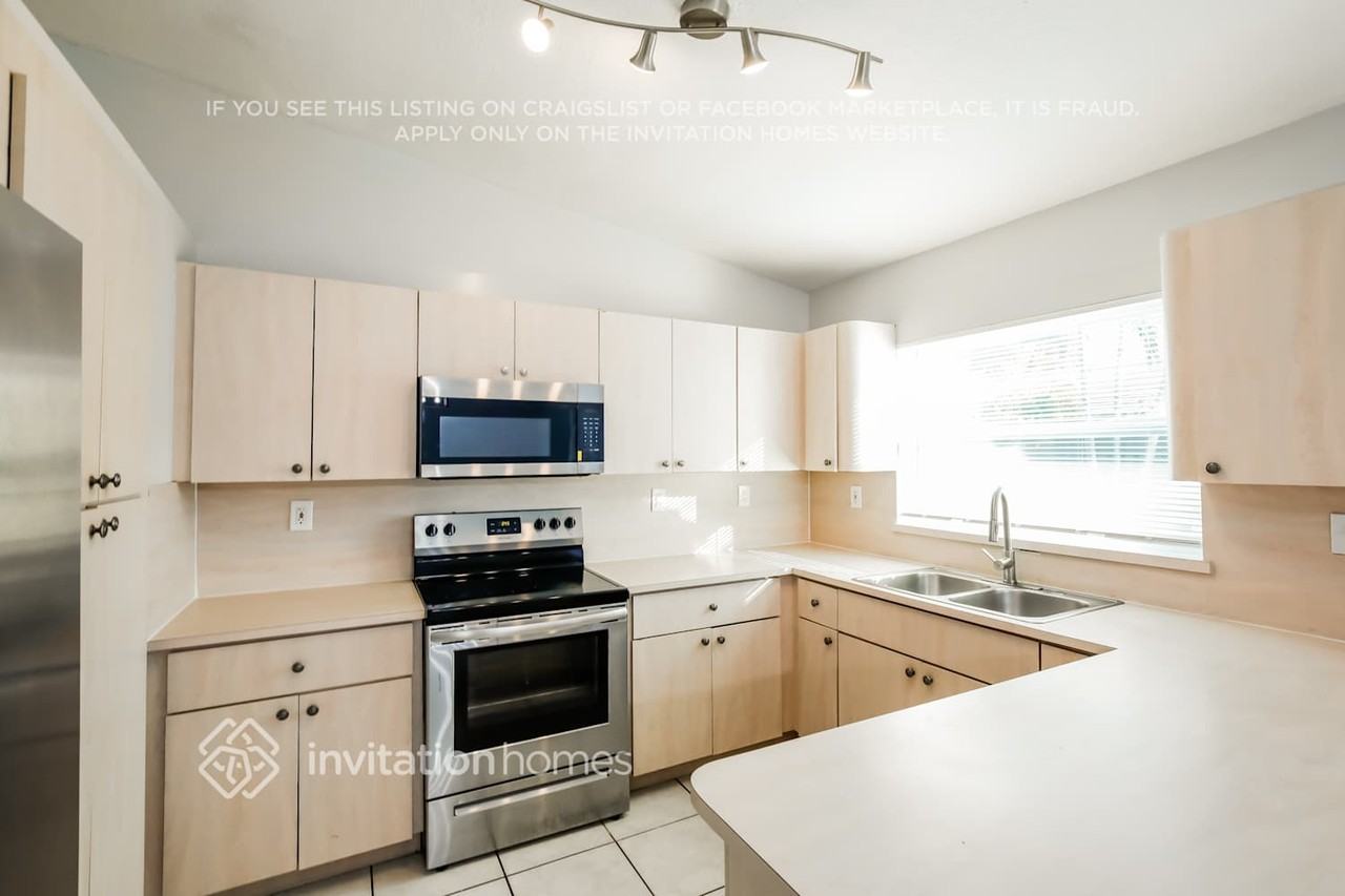 15040 Sw 178th Ter - Photo 7 of 17