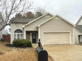 featured image of 325 Providence Rd