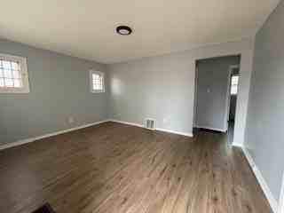 446 S Dade Ave #1 - Photo 2 of 22