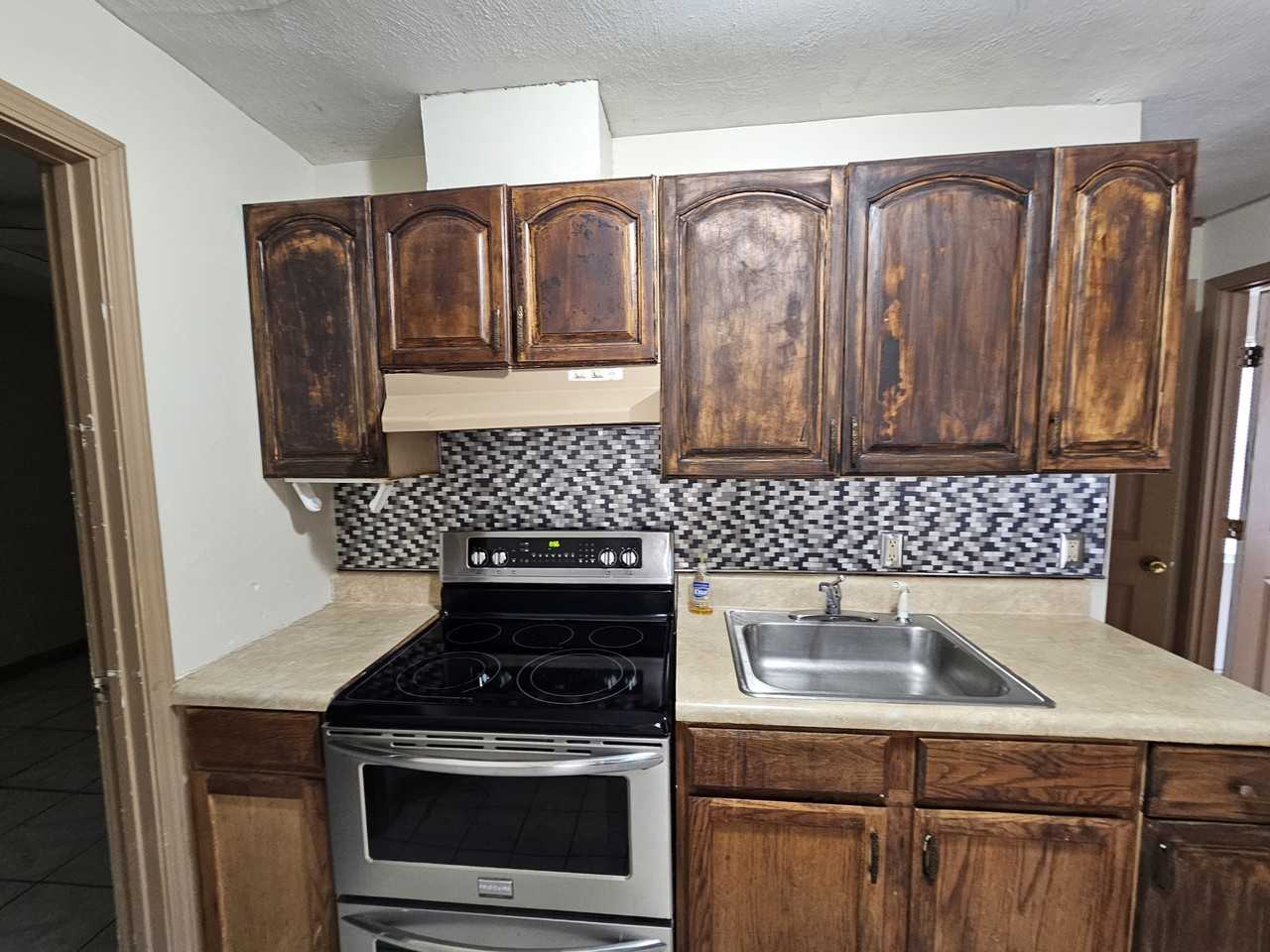 1814 Arthur Ave Apt B #1 - Photo 6 of 7