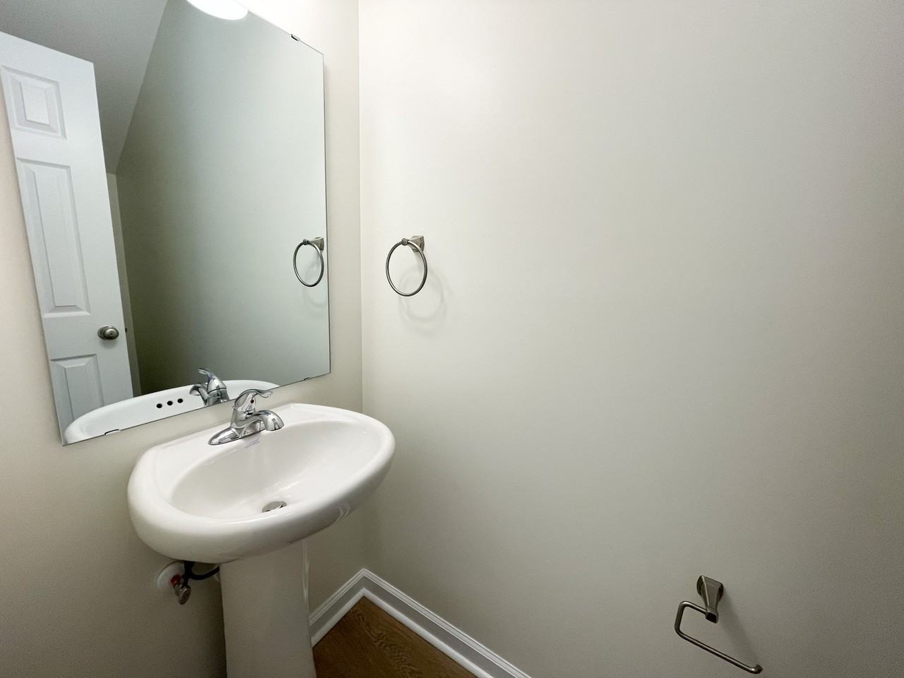 1912 Devonwood Dr #1 - Photo 6 of 16