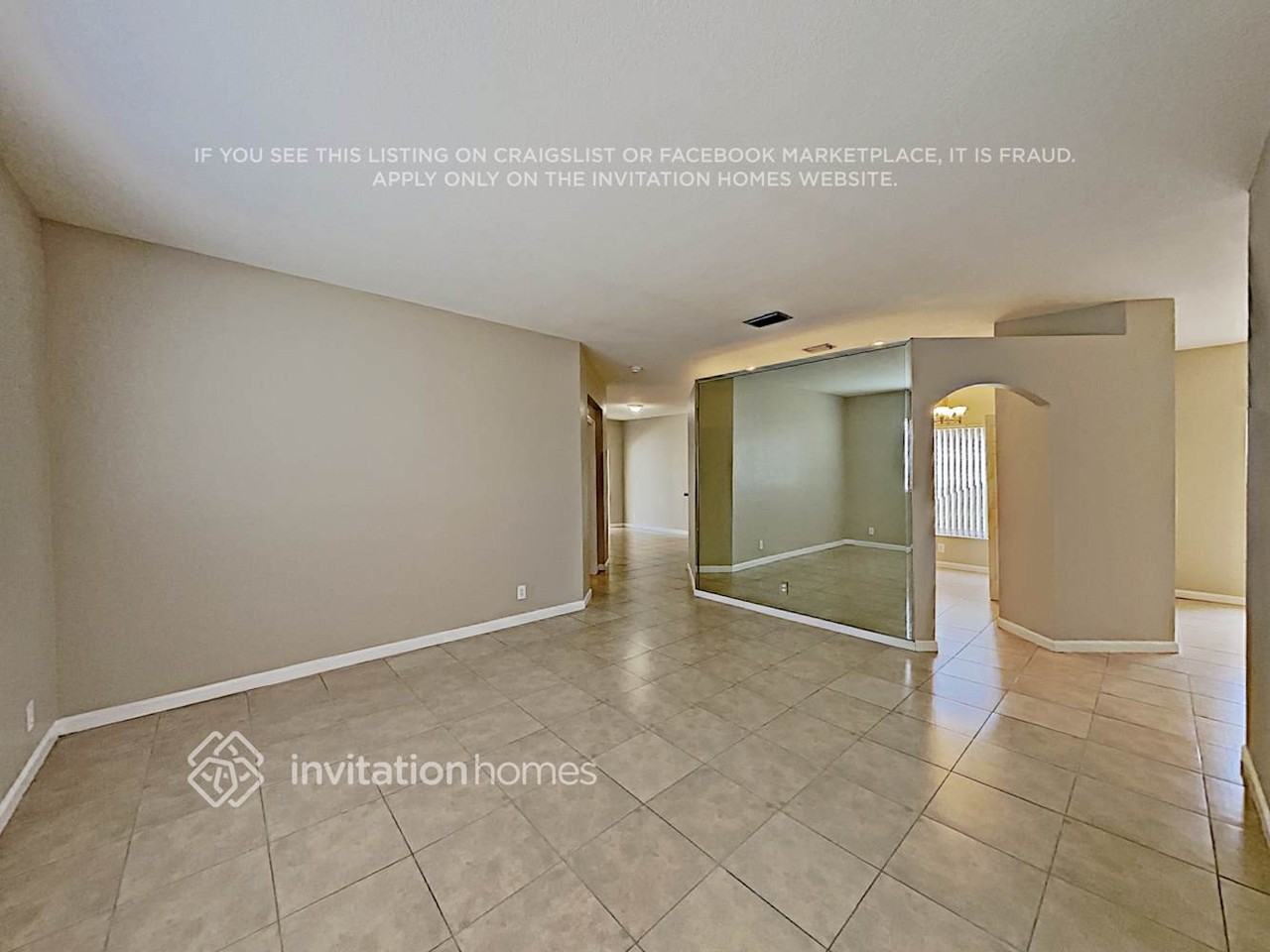 4961 Pelican St - Photo 3 of 14