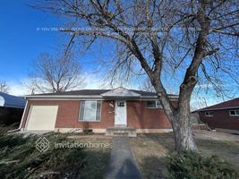 featured image of 303 Leonard Ln