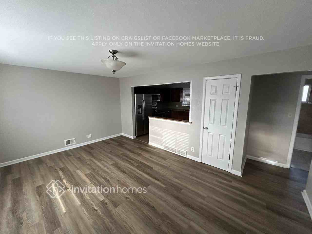 303 Leonard Ln - Photo 3 of 25