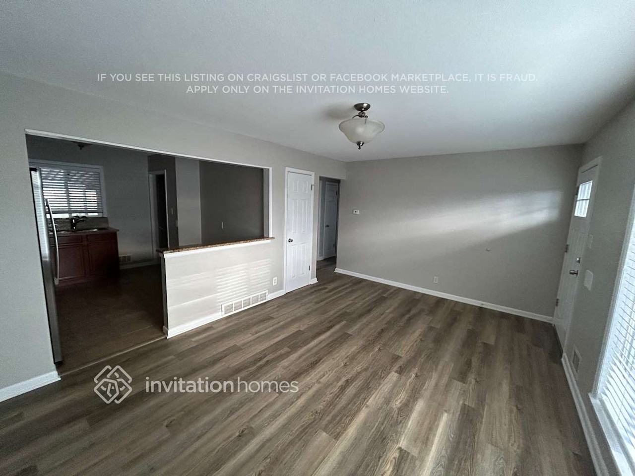 303 Leonard Ln - Photo 4 of 25