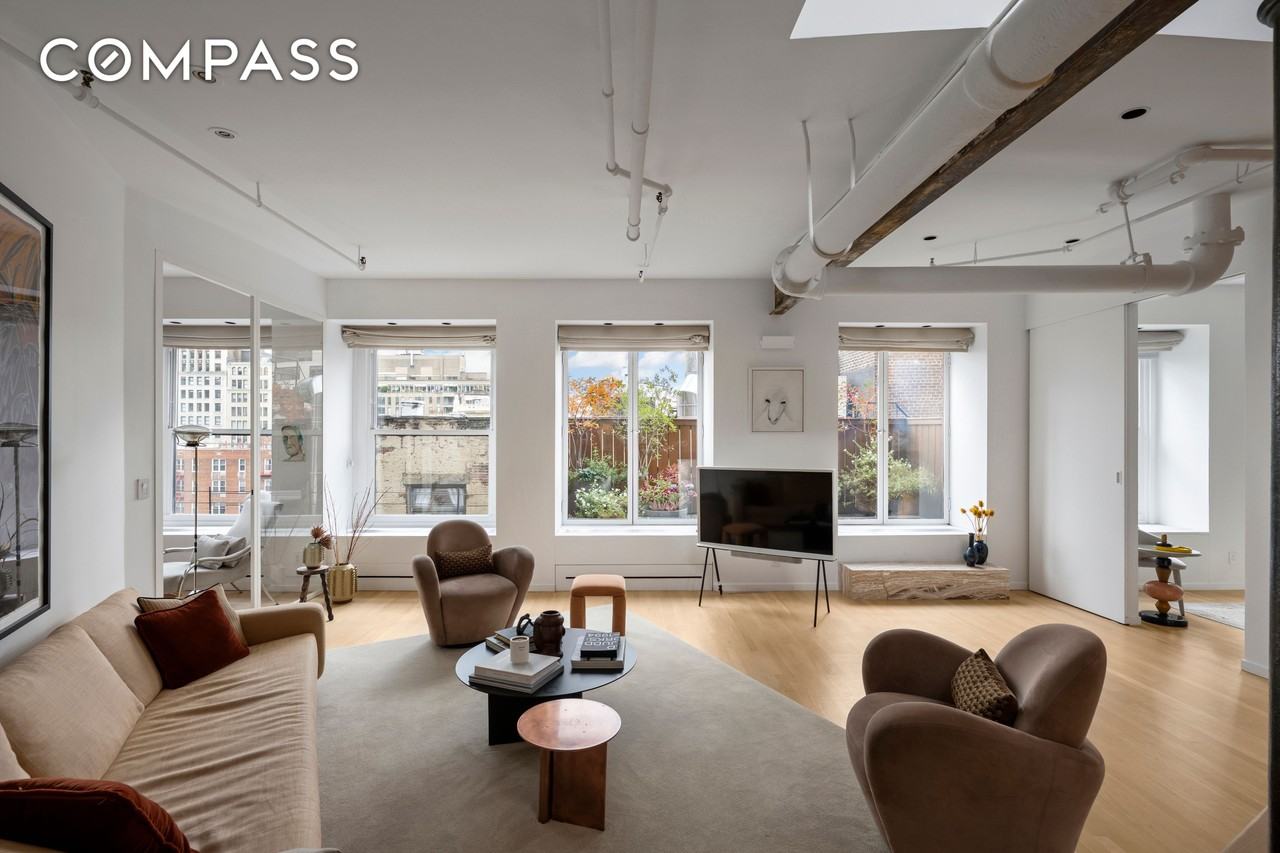 40 W 15th St #PHB - Photo 2 of 21