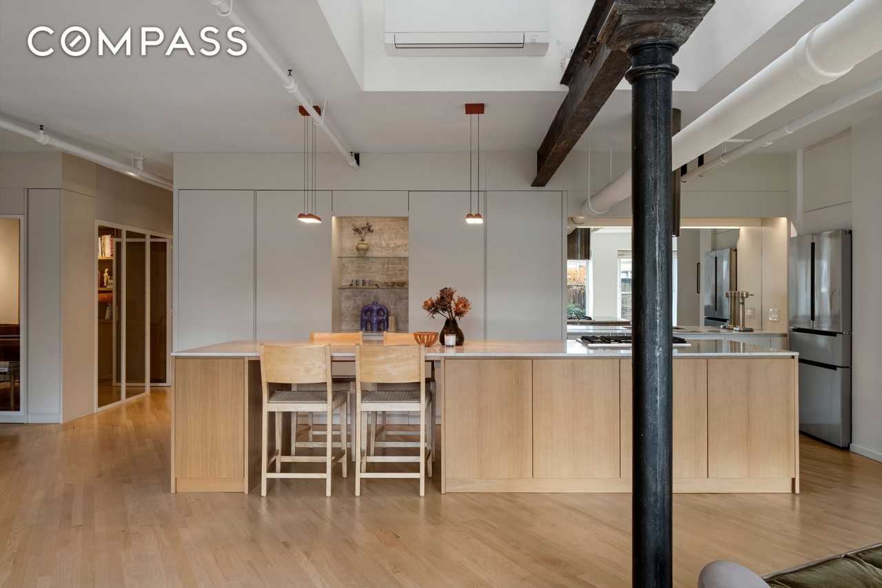 40 W 15th St #PHB - Photo 7 of 21