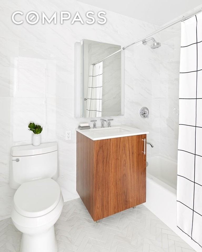 120 Nassau St #9H - Photo 3 of 9