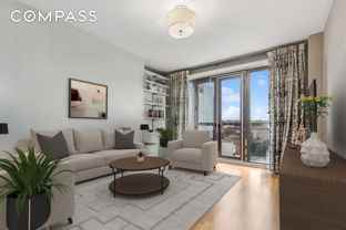 500 4th Ave #8I - Photo 1 of 1