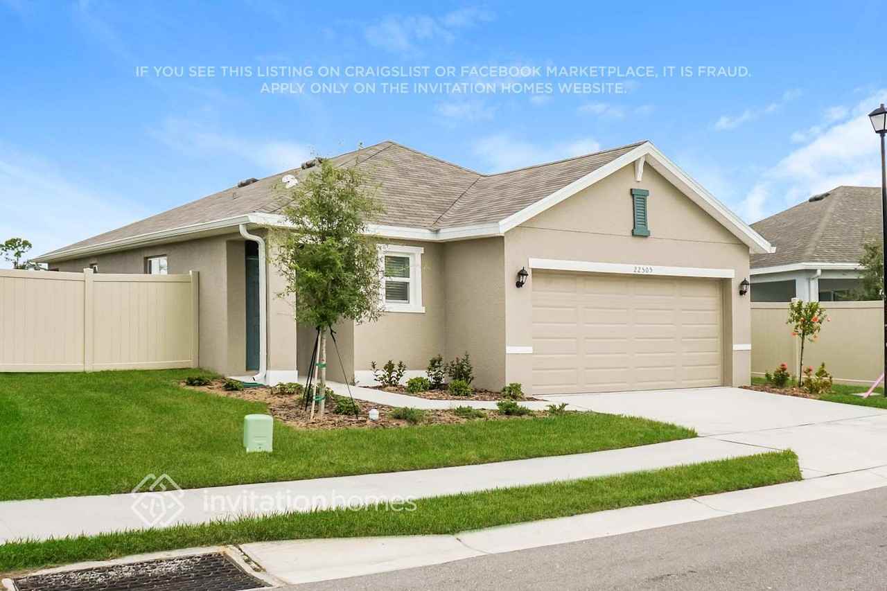 22505 Hidden Palms St - Photo 2 of 18