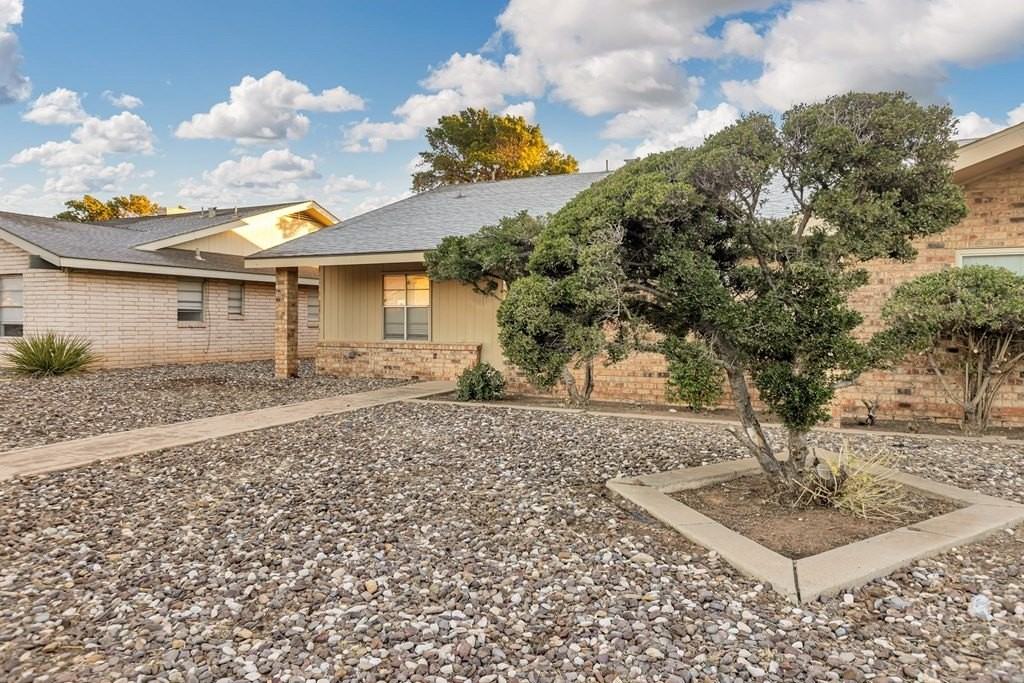 3712 Monclair Ave - Photo 3 of 20