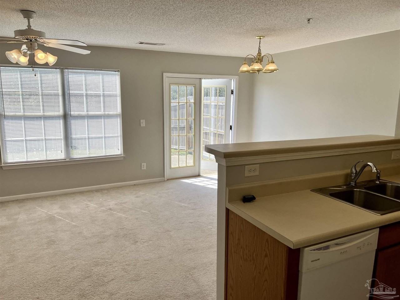 280 Swaying Pine Ct - Photo 6 of 23