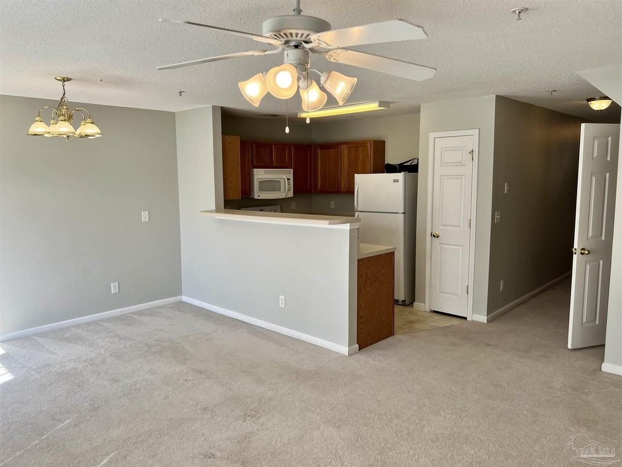 280 Swaying Pine Ct - Photo 7 of 23