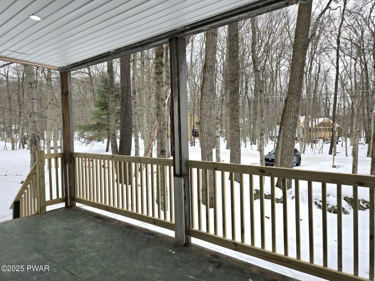 223 Selig Rd - Photo 5 of 30