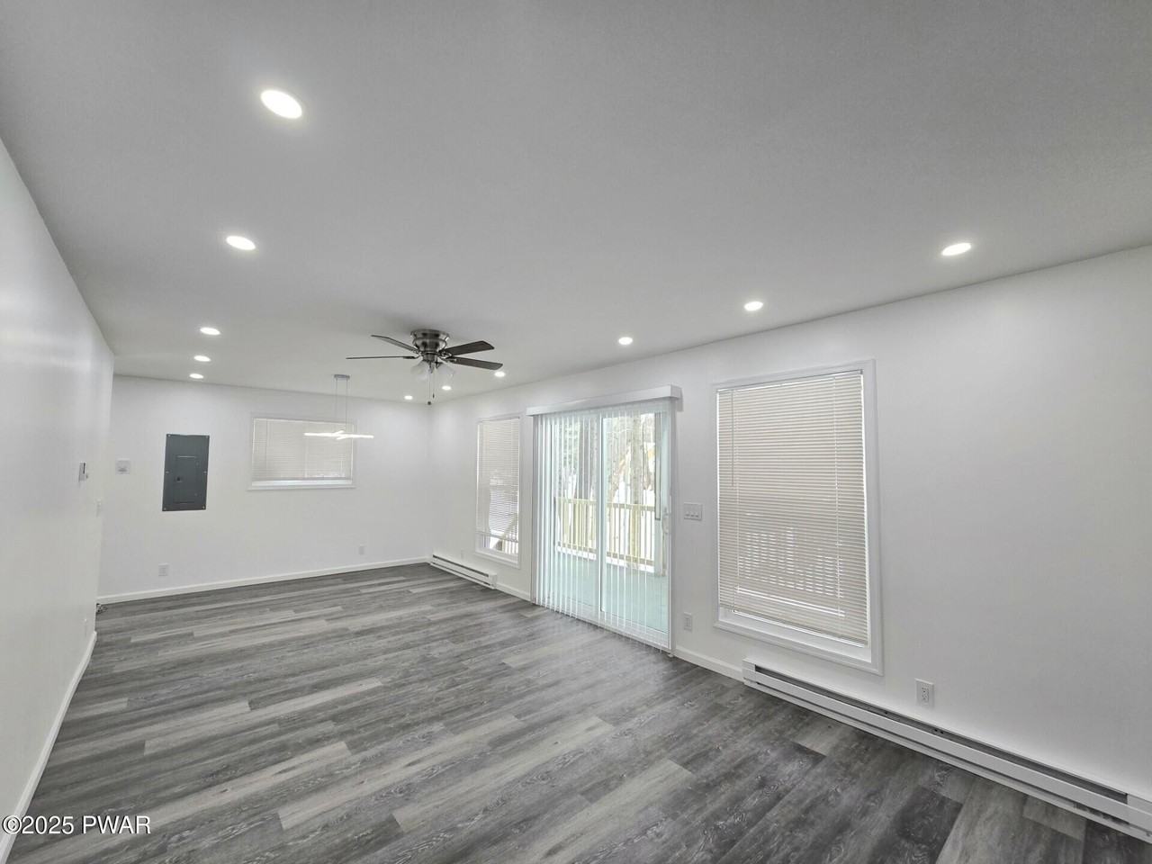 223 Selig Rd - Photo 7 of 30