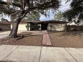 featured image of 1204 Letona Ln