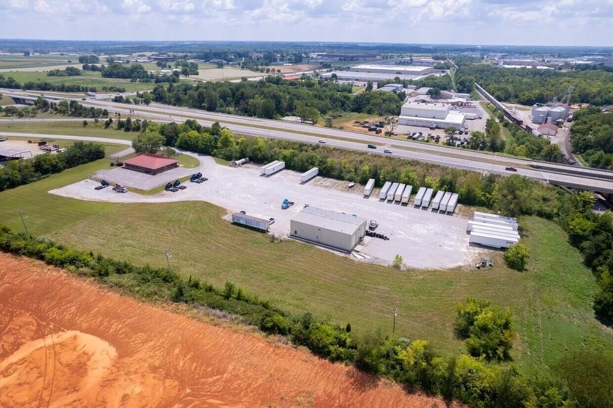 100 Cedar Way - Photo 4 of 5