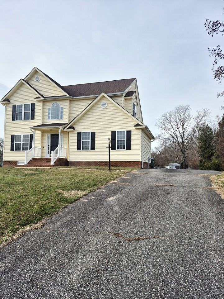 7221 Oakmere Ct #1 - Photo 2 of 50