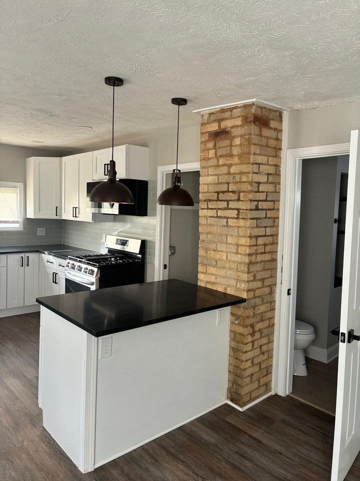 2721 Woodbridge Ave #1 - Photo 4 of 50