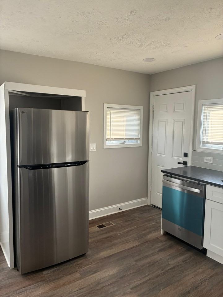 2721 Woodbridge Ave #1 - Photo 7 of 50