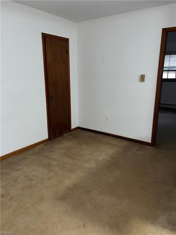 9621 8th Bay St #10 - Photo 5 of 7