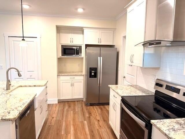 8206 Penny Ln - Photo 4 of 20