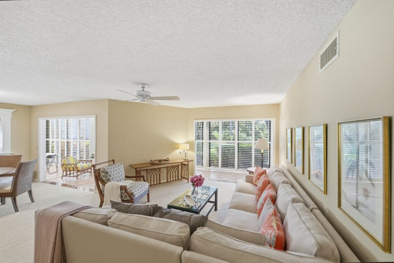 6404 Se Brandywine Ct #104 - Photo 2 of 50