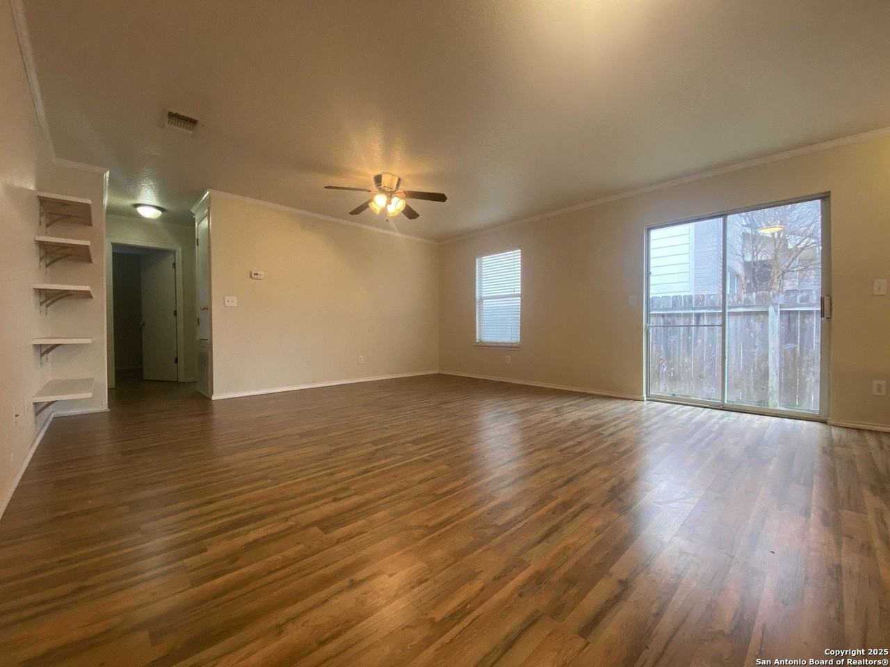 11219 Dublin Trce - Photo 3 of 34