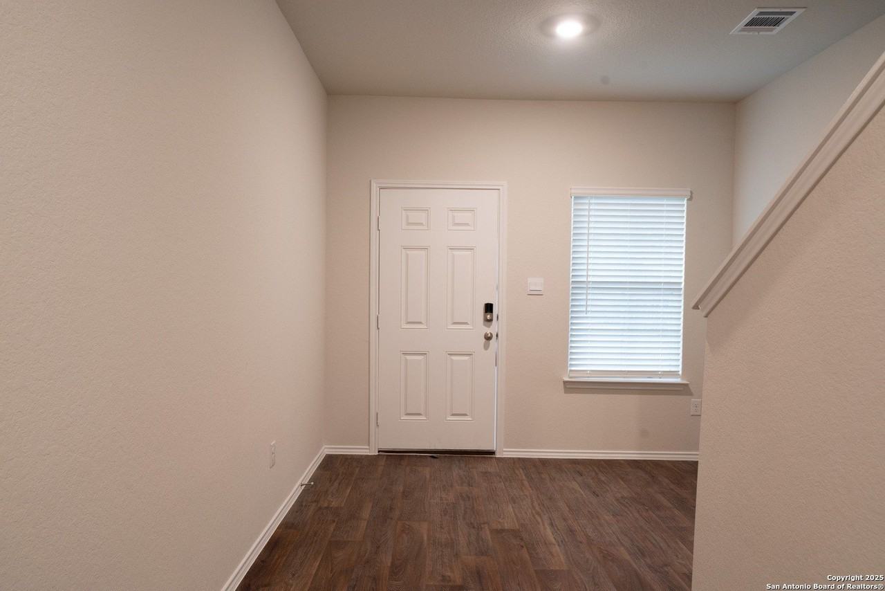 13956 San Saba Fls - Photo 4 of 28