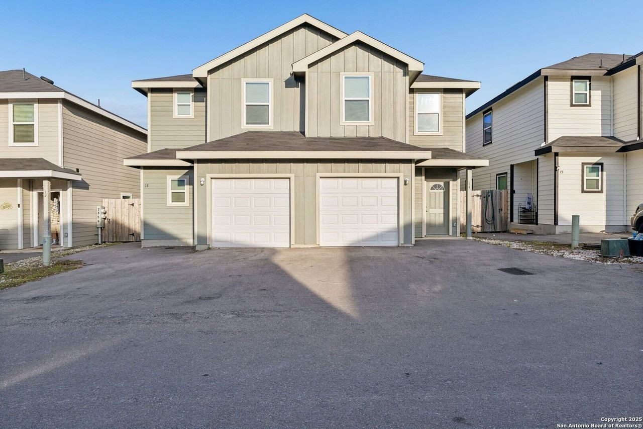 7356 Misty Ridge Dr Apt 13 #13 - Photo 2 of 20