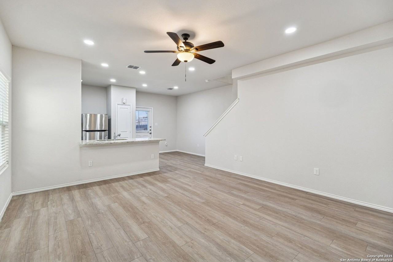 7356 Misty Ridge Dr Apt 13 #13 - Photo 5 of 20