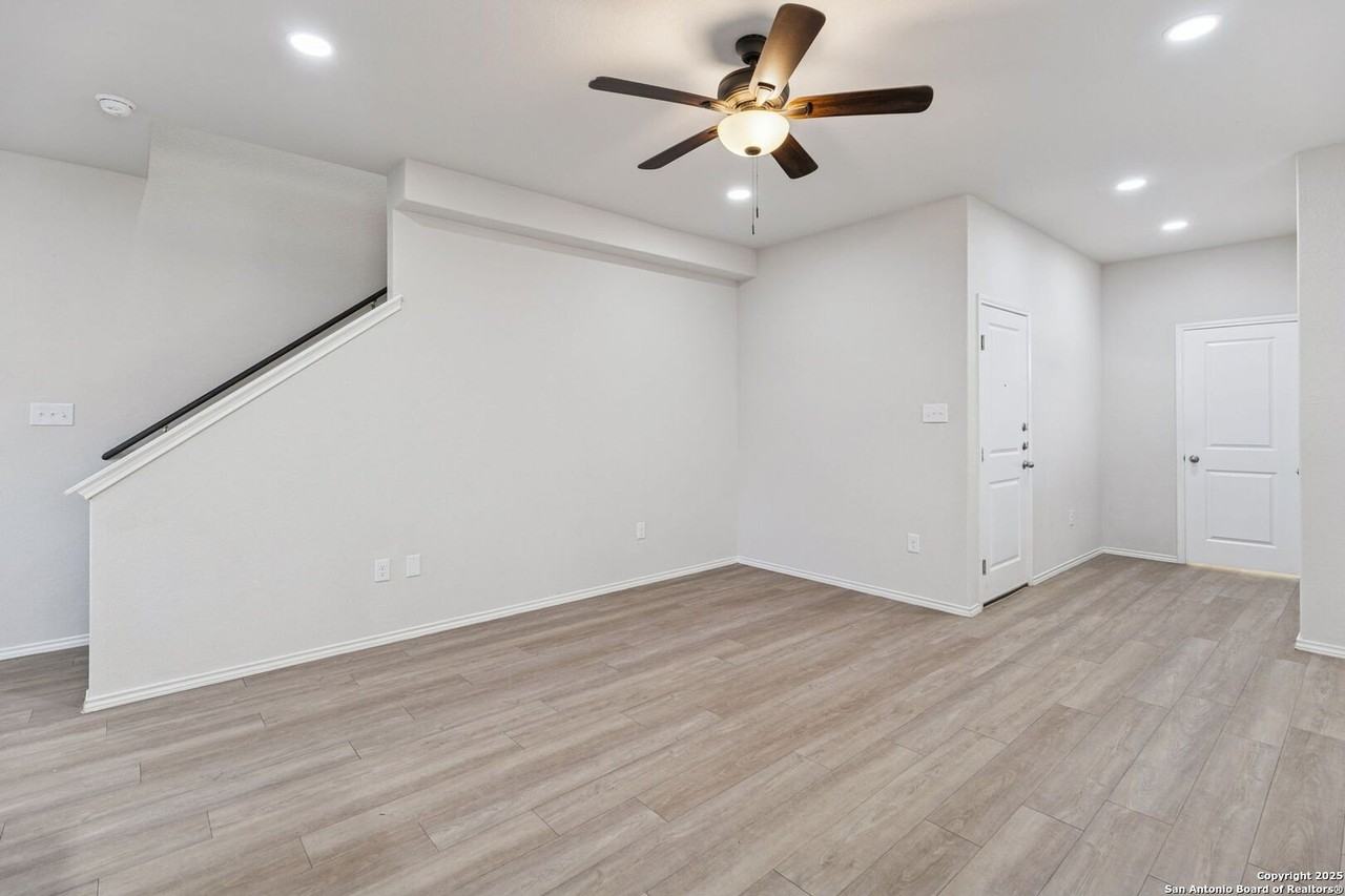 7356 Misty Ridge Dr Apt 13 #13 - Photo 7 of 20