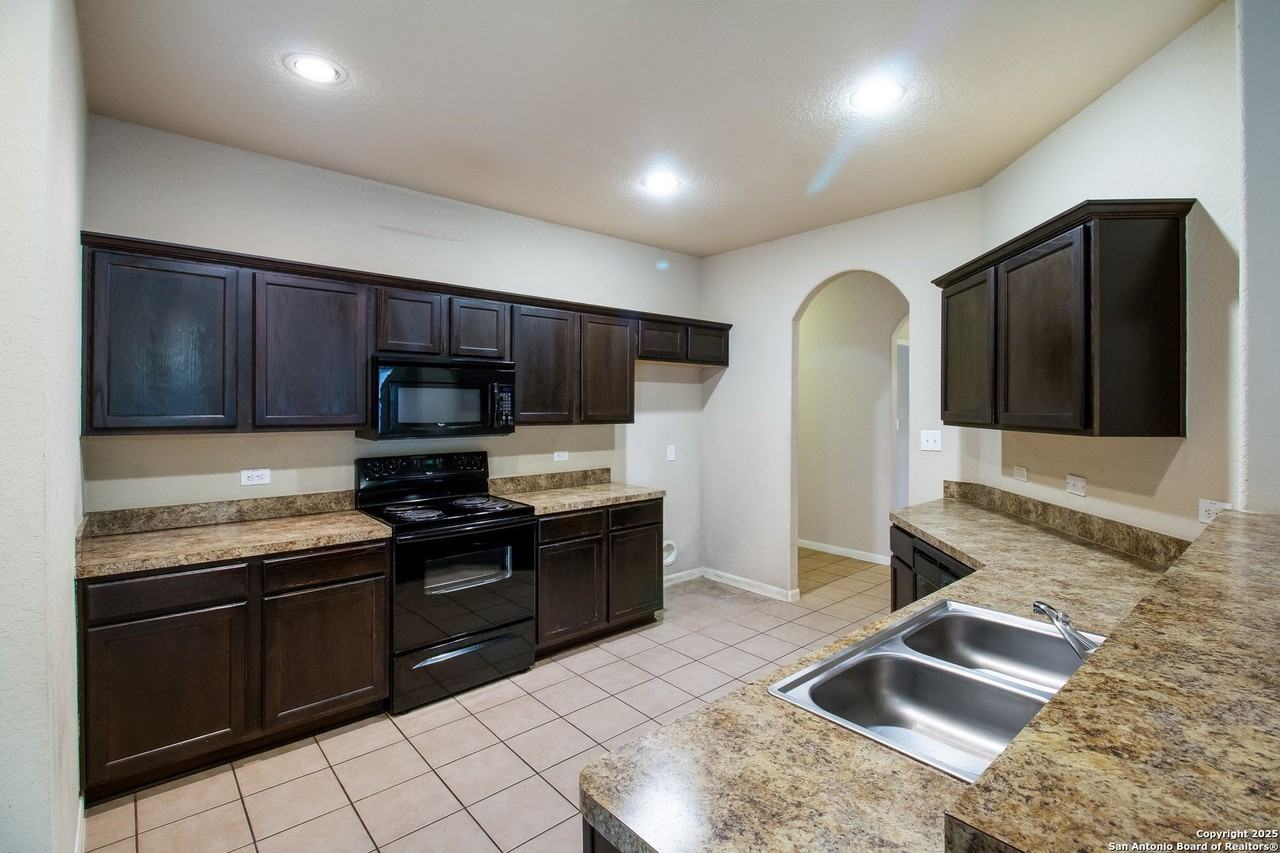 8611 Spotted Owl - Photo 5 of 16