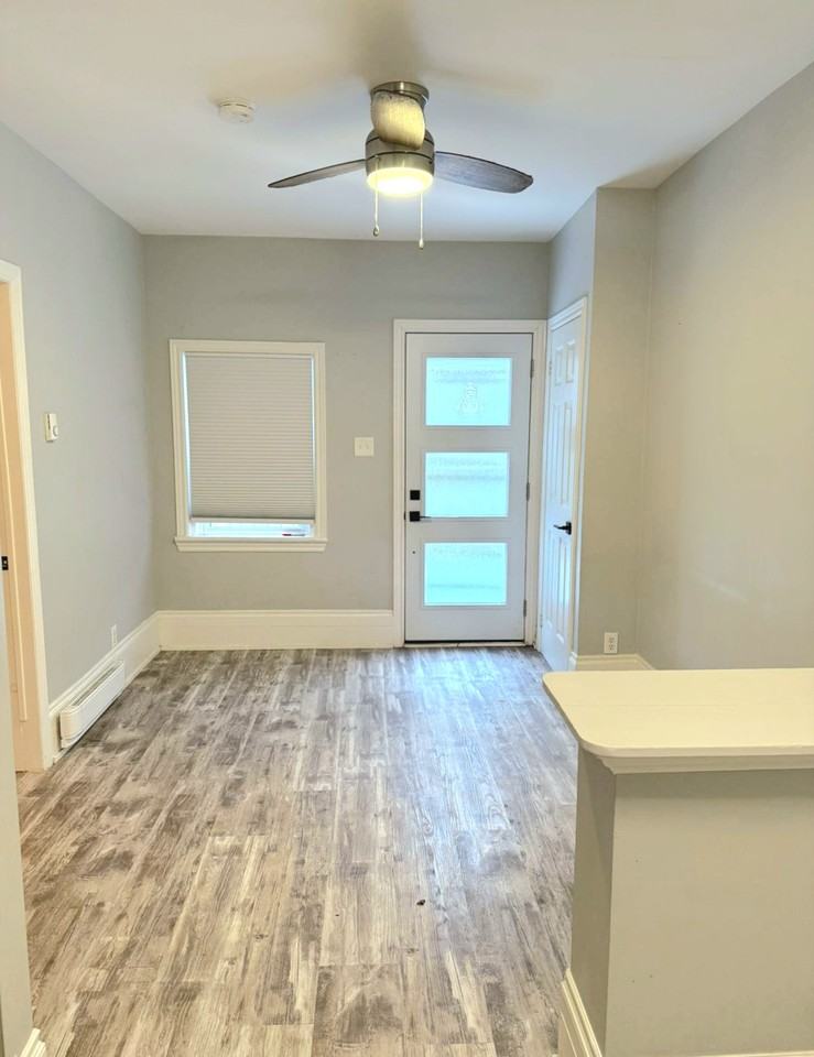 724 William Street #3 - Photo 4 of 21