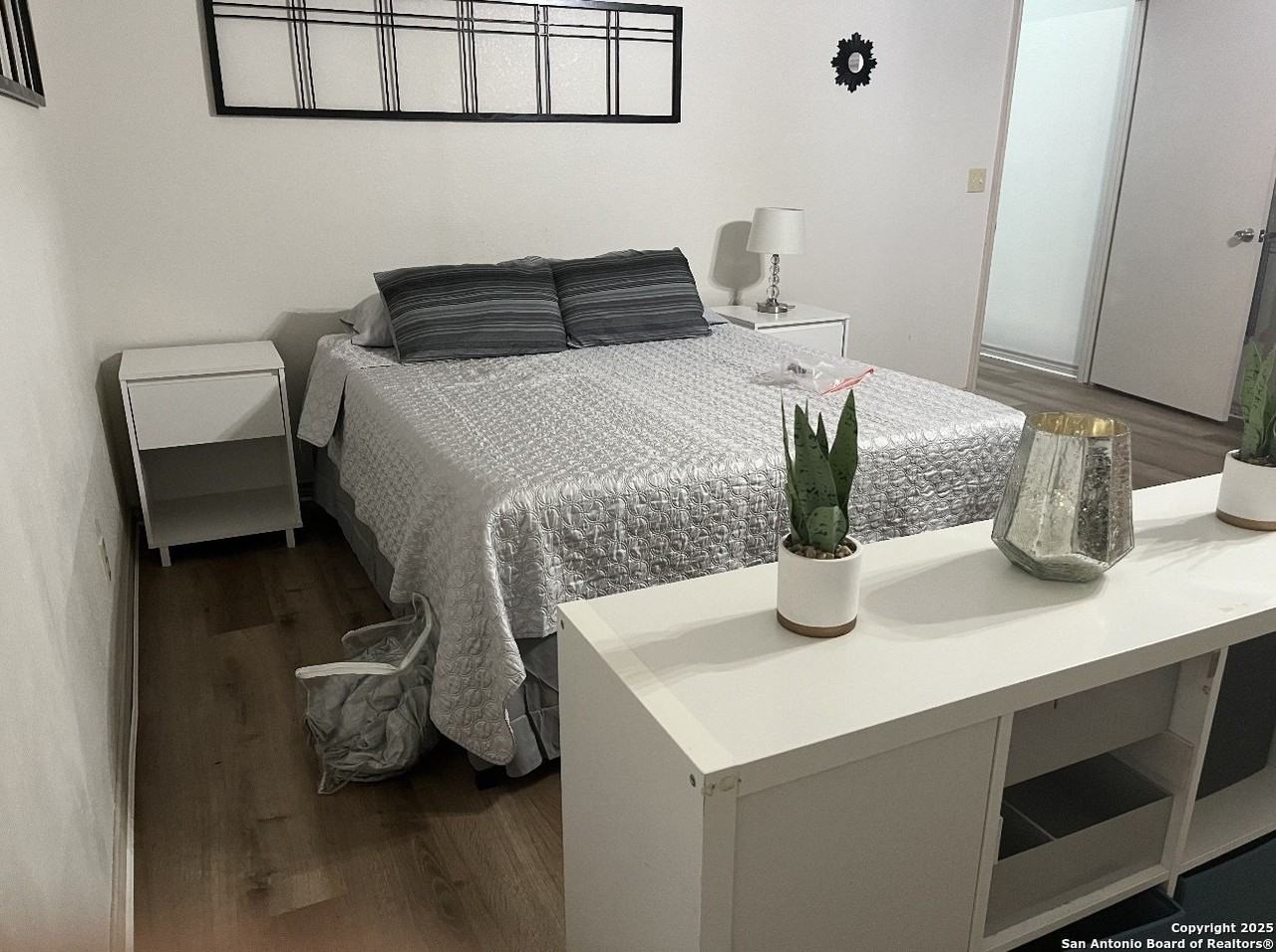 8411 Echo Creek Ln - Photo 5 of 9