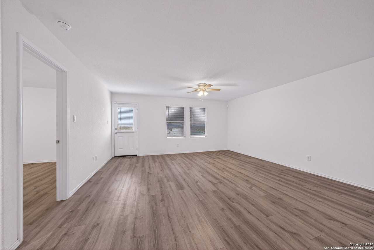 5832 Forenoon Dr - Photo 4 of 26