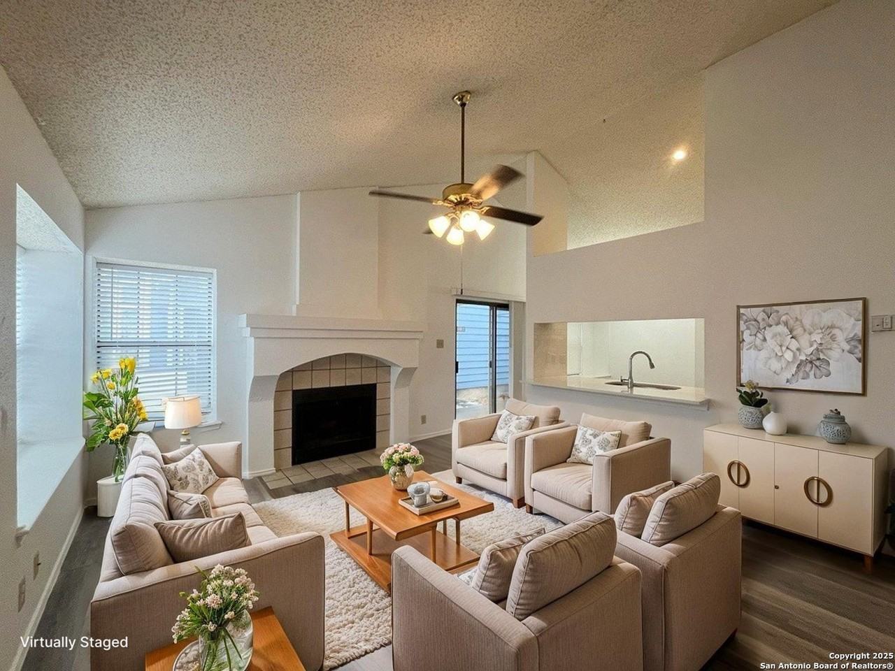 10207 Raven Field Dr - Photo 2 of 36