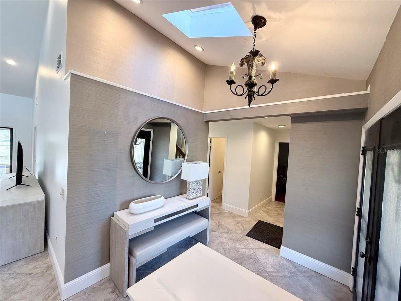 3111 Bayou Sound - Photo 3 of 50